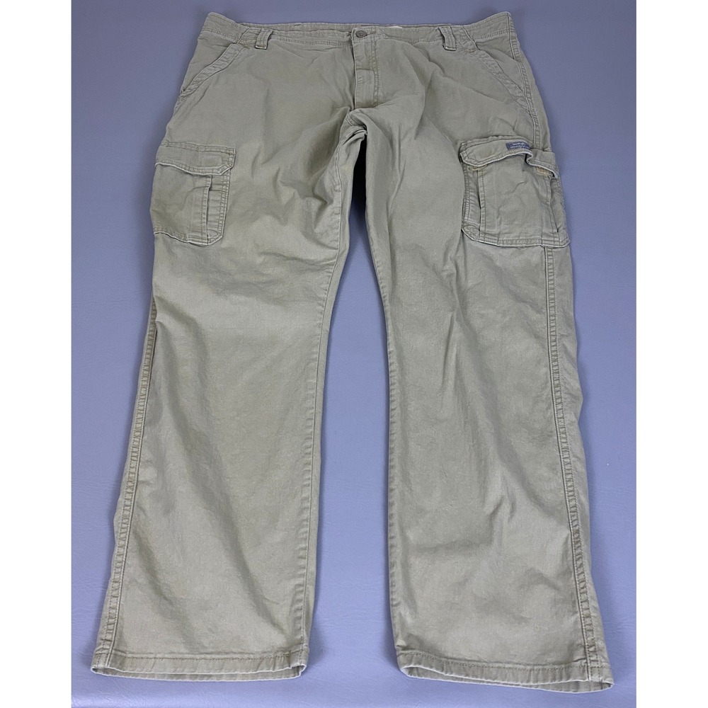 Wrangler Cargo Pants Men's Size 42x32 Relaxed Fit Khaki Tan Stretch Cotton *